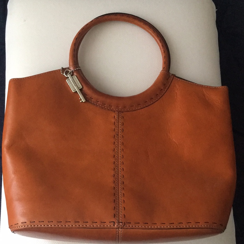 Fossil chestnut brown leather purse